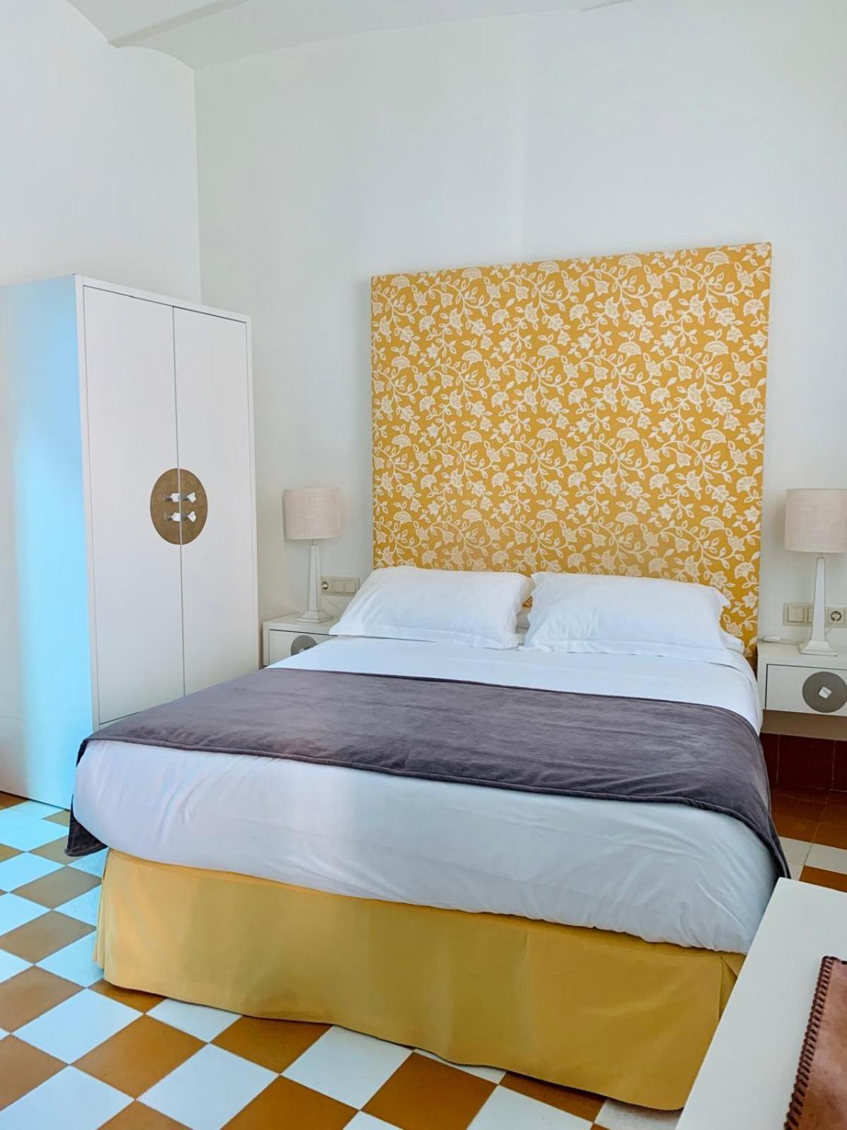 Hostal Casa Alborada Кониль-де-ла-Фронтера Экстерьер фото